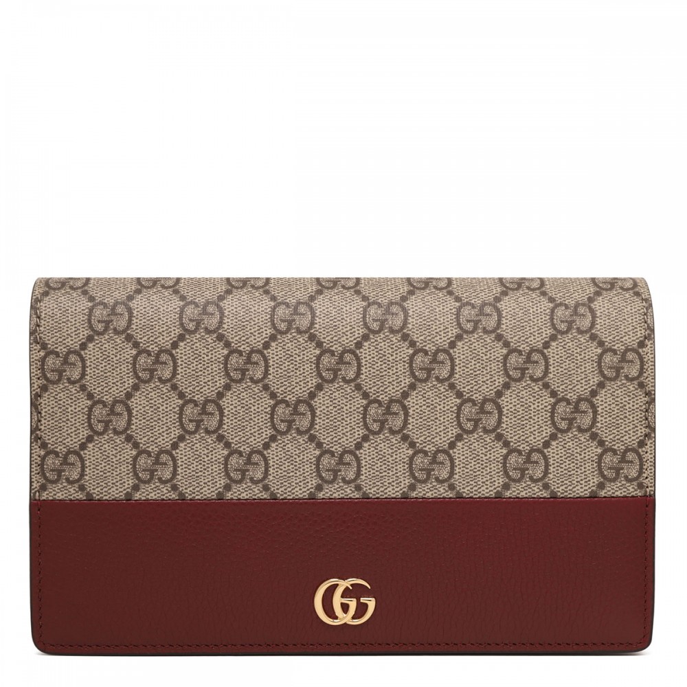 GG Marmont wallet on chain