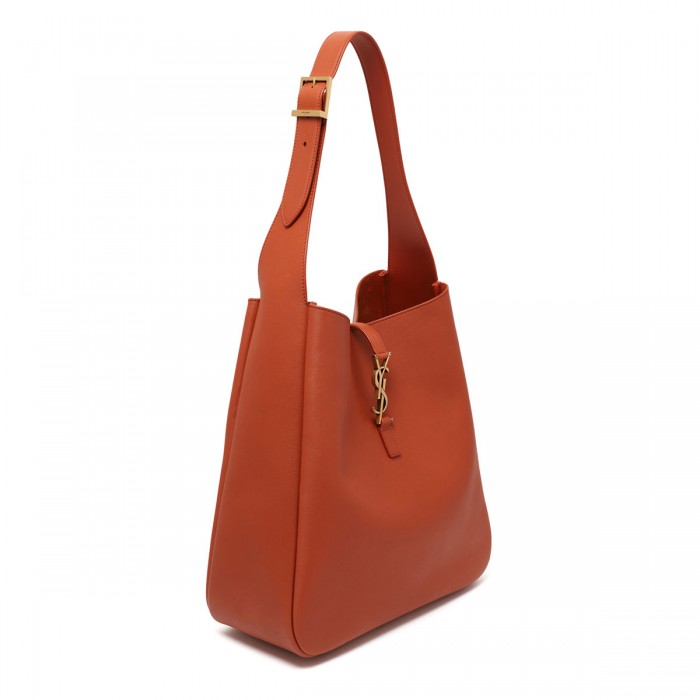 Le 5 à 7 large shoulder bag