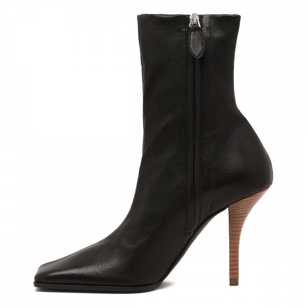 Black leather 90 ankle boots
