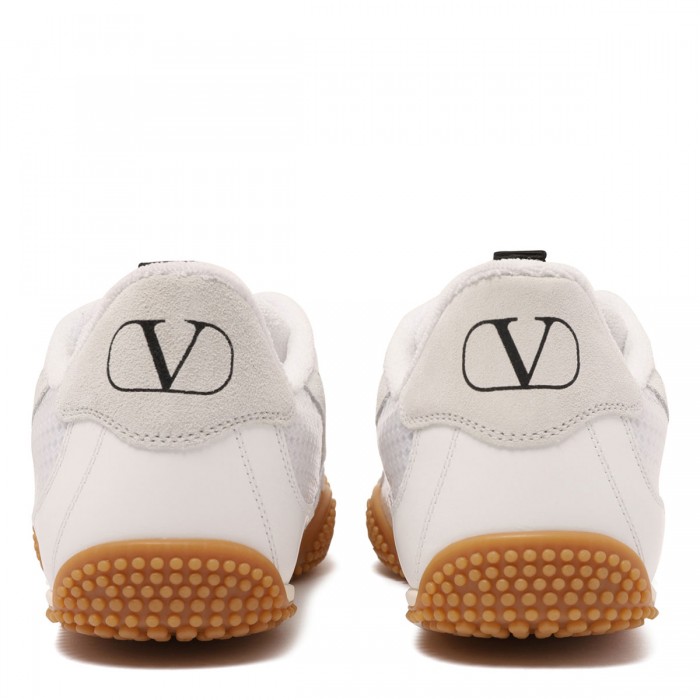 Amphibia white sneakers