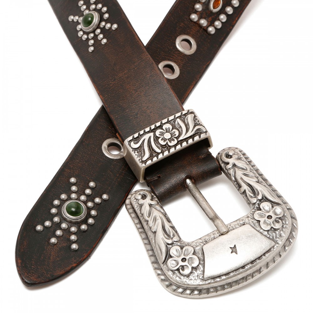 Lace belt with studs