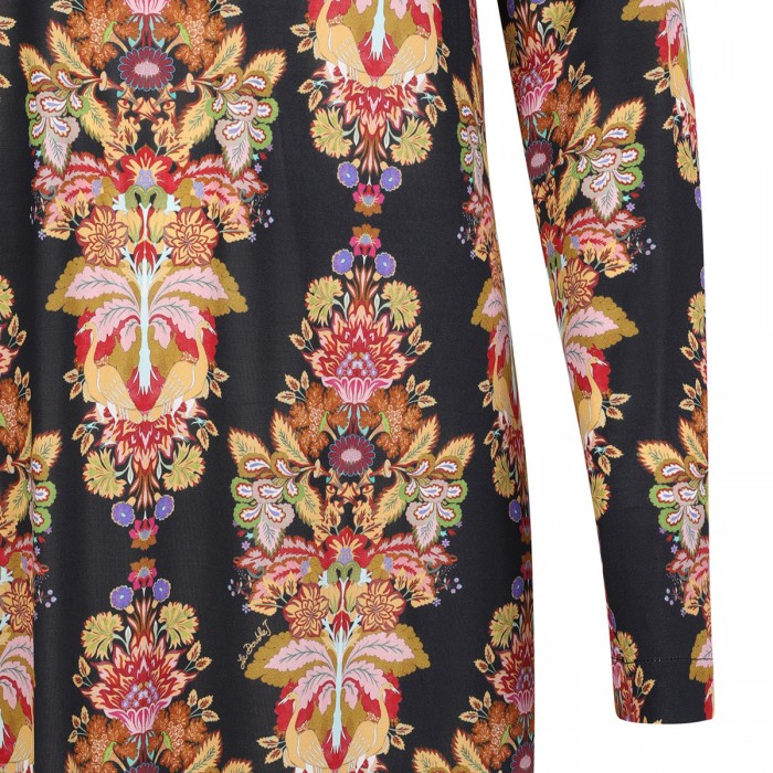 Swing long sleeves dress