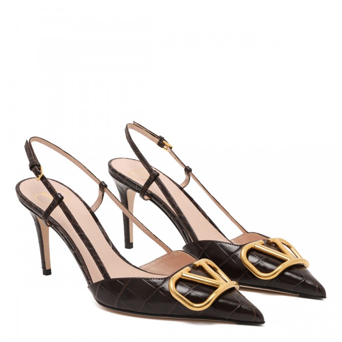 VLogo slingback pumps