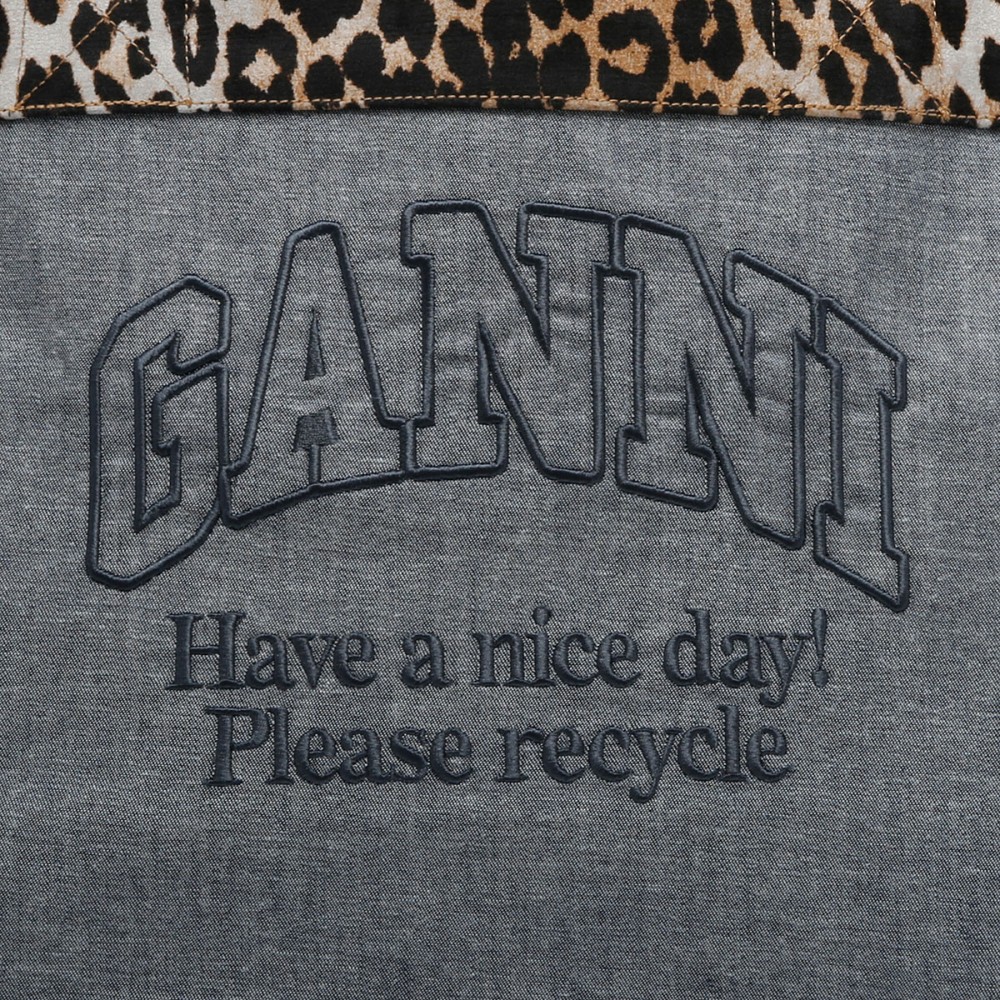 Reversible medium tote bag