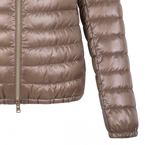 Light taupe ultra-light... 2