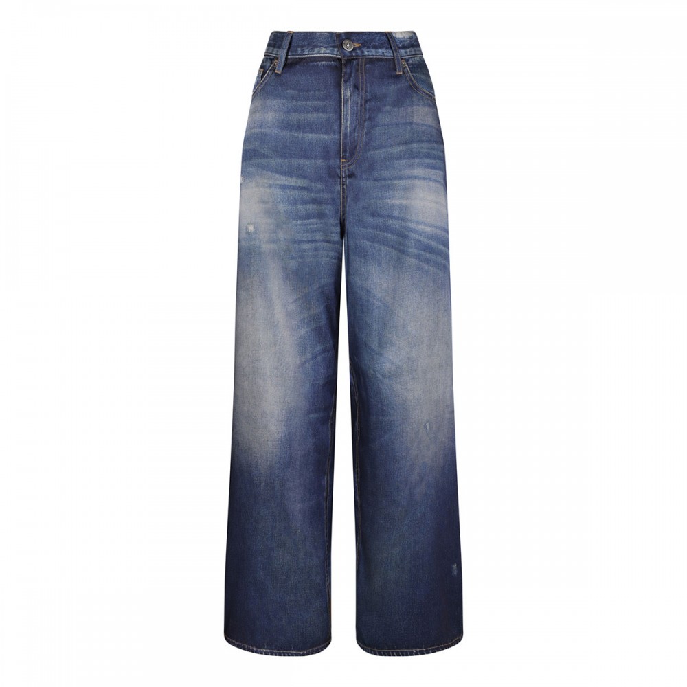 Boyfriend denim jeans