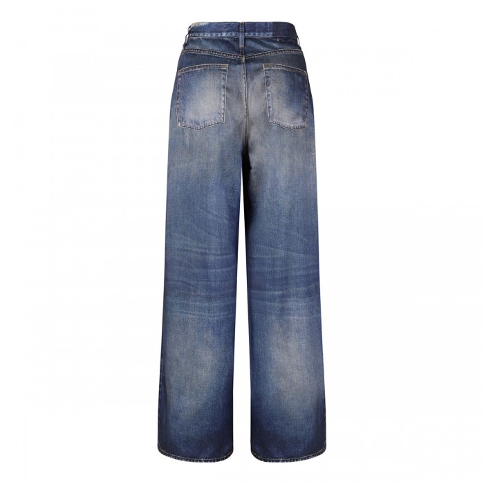 Boyfriend denim jeans