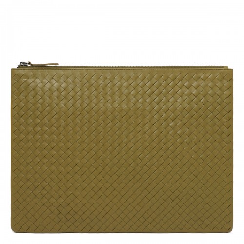 A4 woven pochette