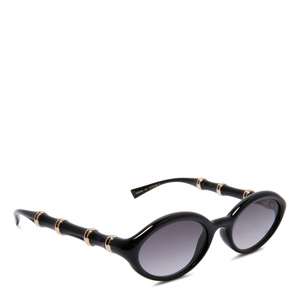 Black oval-frame sunglasses