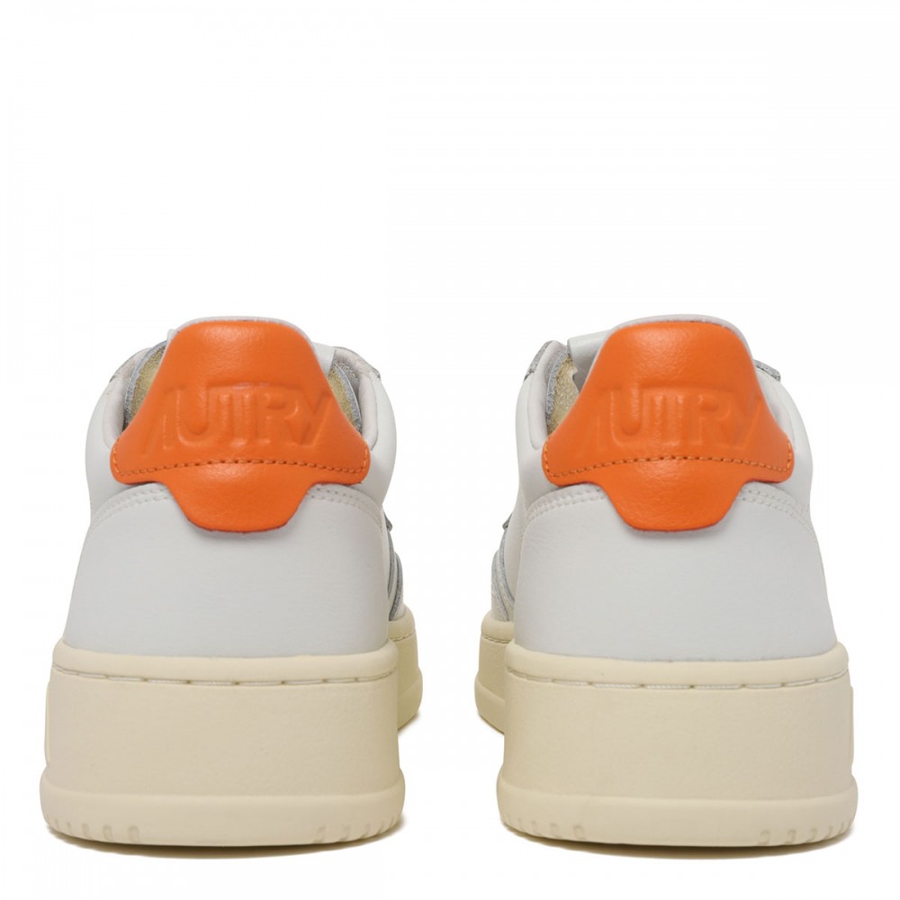 Medalist low sneakers