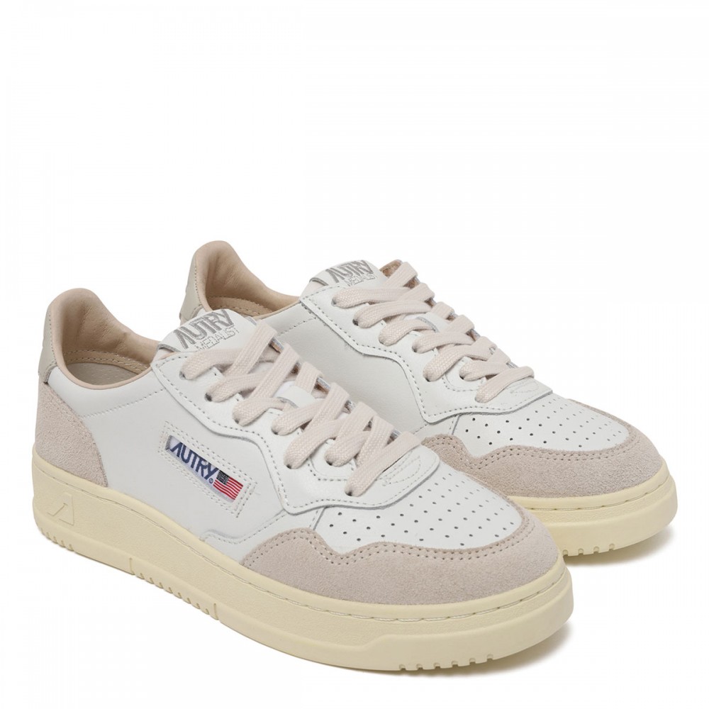 Medalist low sneakers