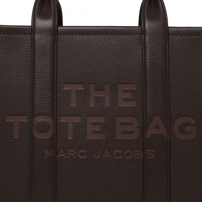 The medium leather tote bag
