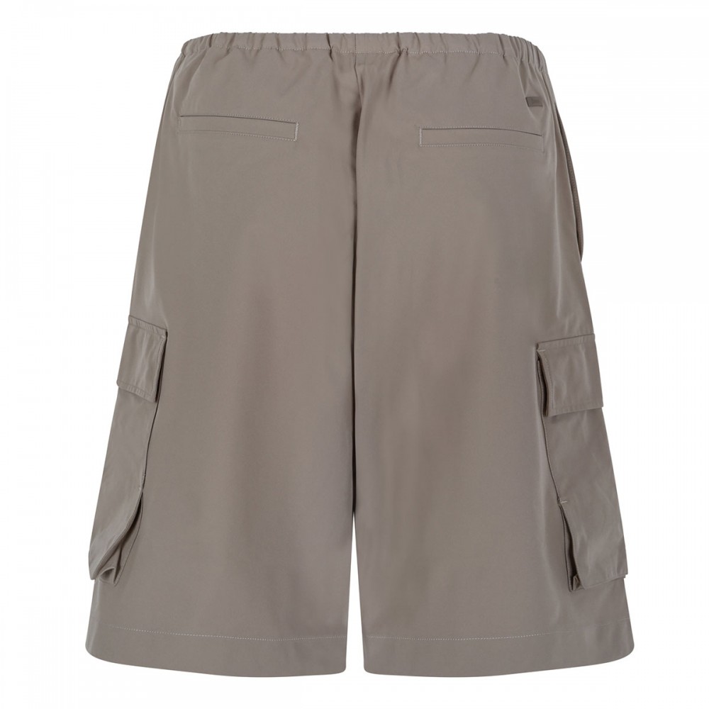 Cargo bermuda shorts