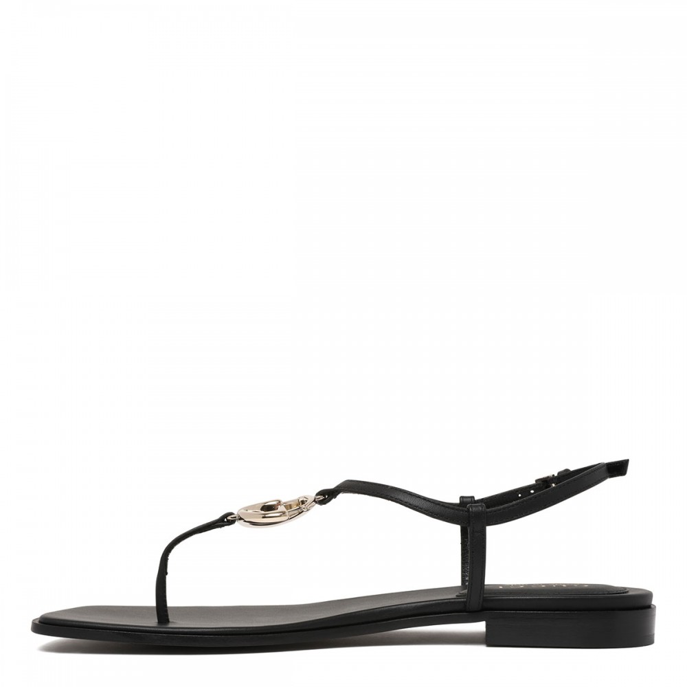 GG Marmont thong sandals