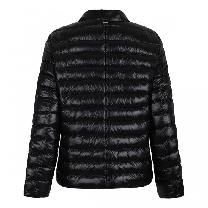 Black ultralight down jacket