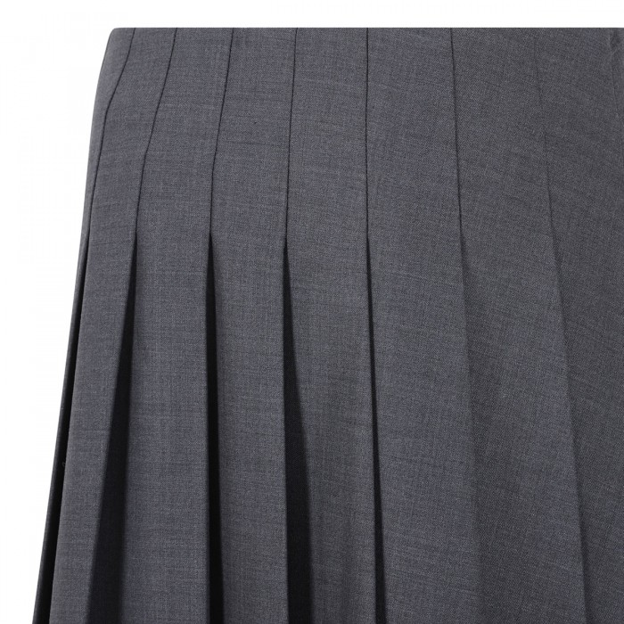 Gray pleated mini skirt