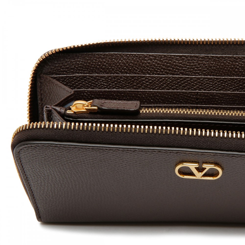 VLogo signature zip around wallet