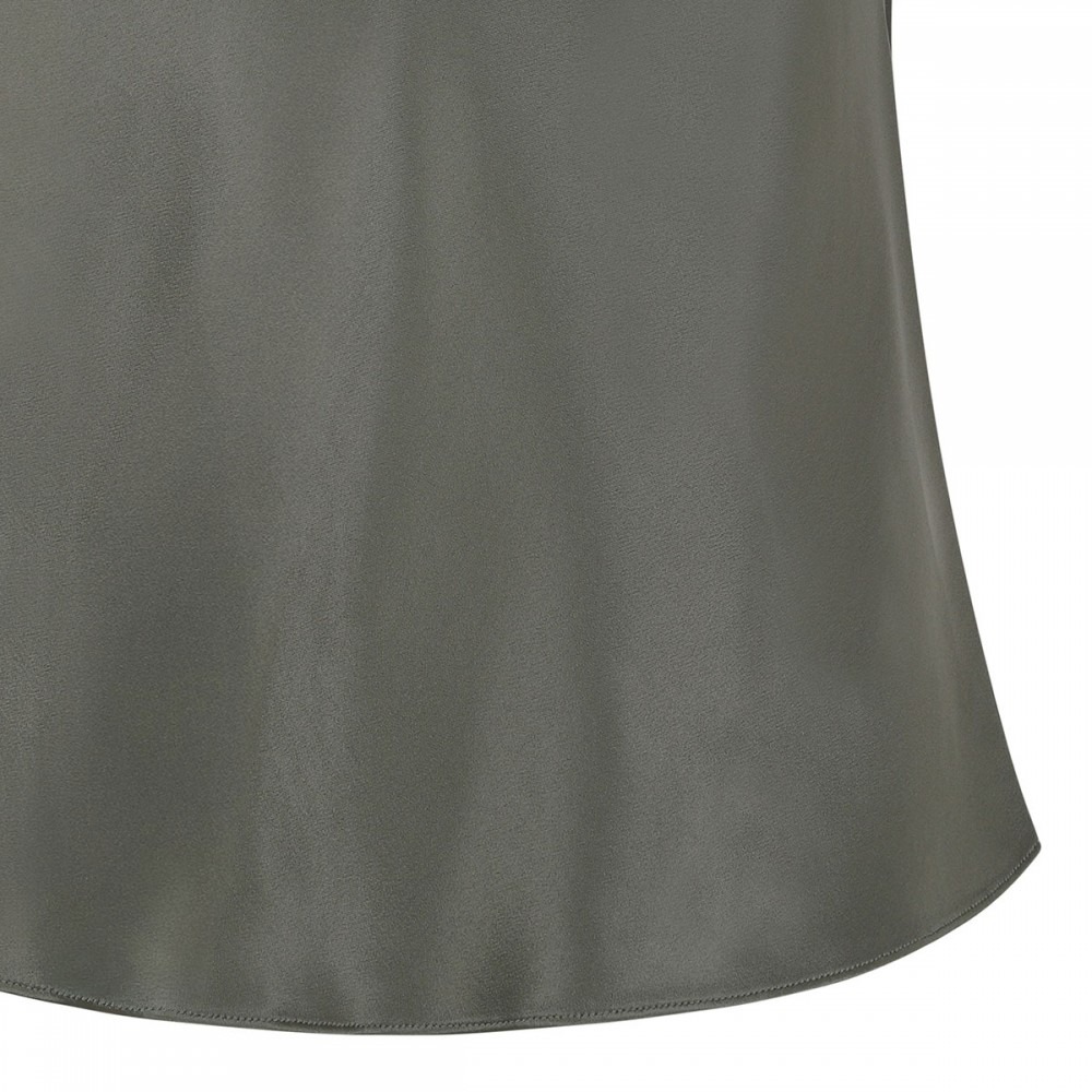 Bias crew neck top