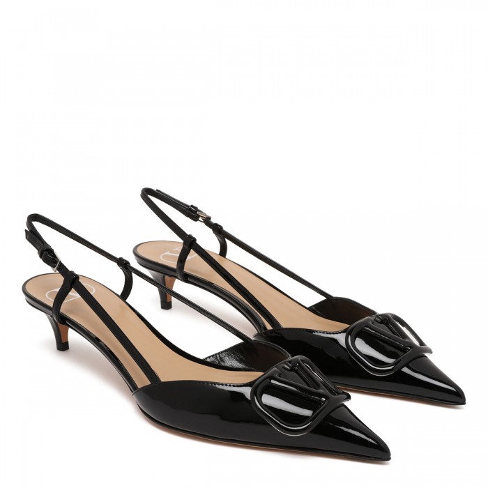 VLogo slingback pumps