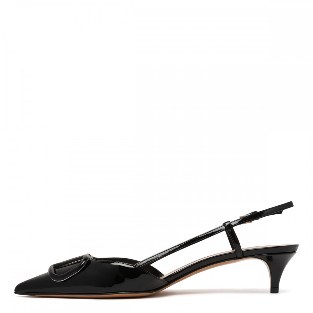 VLogo slingback pumps