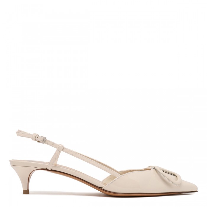 VLogo slingback pumps