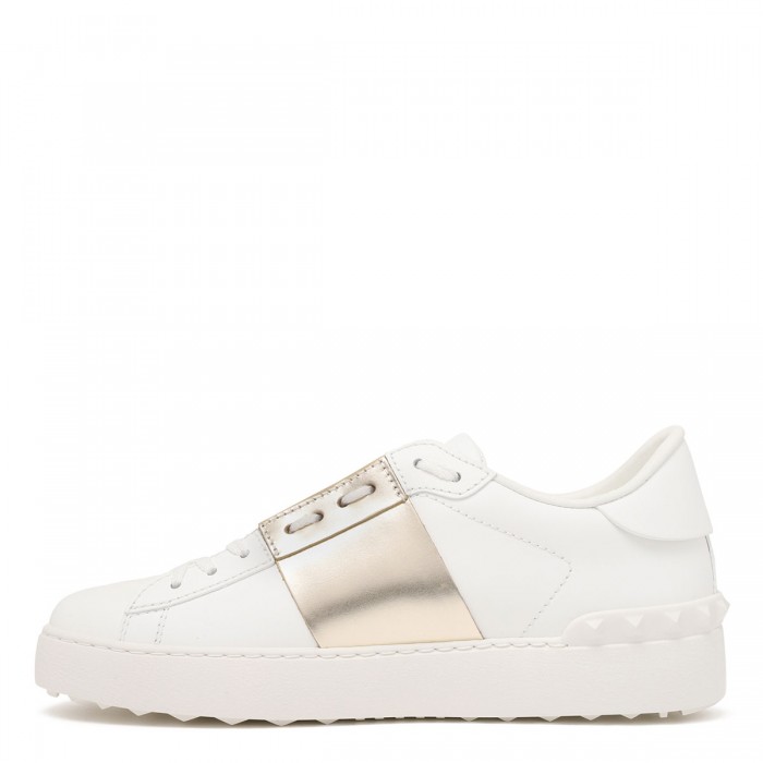 Open leather sneakers