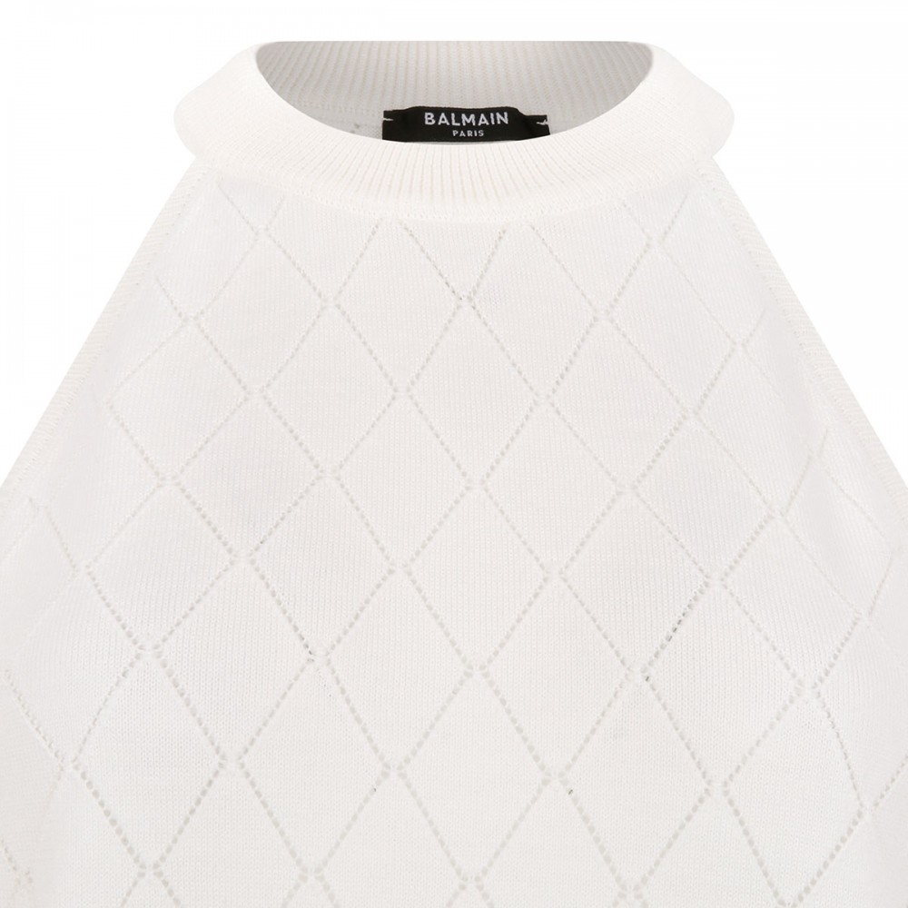 Sleeveless knit top