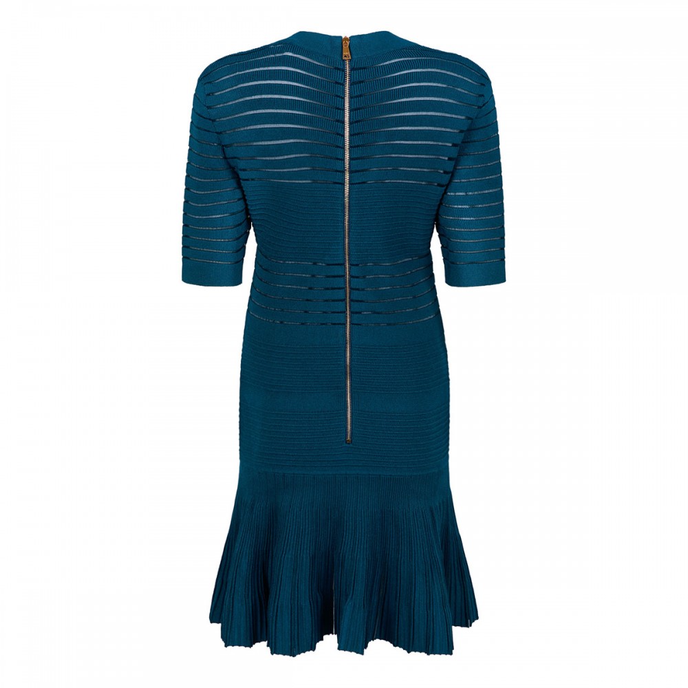 V-neck knit mini dress