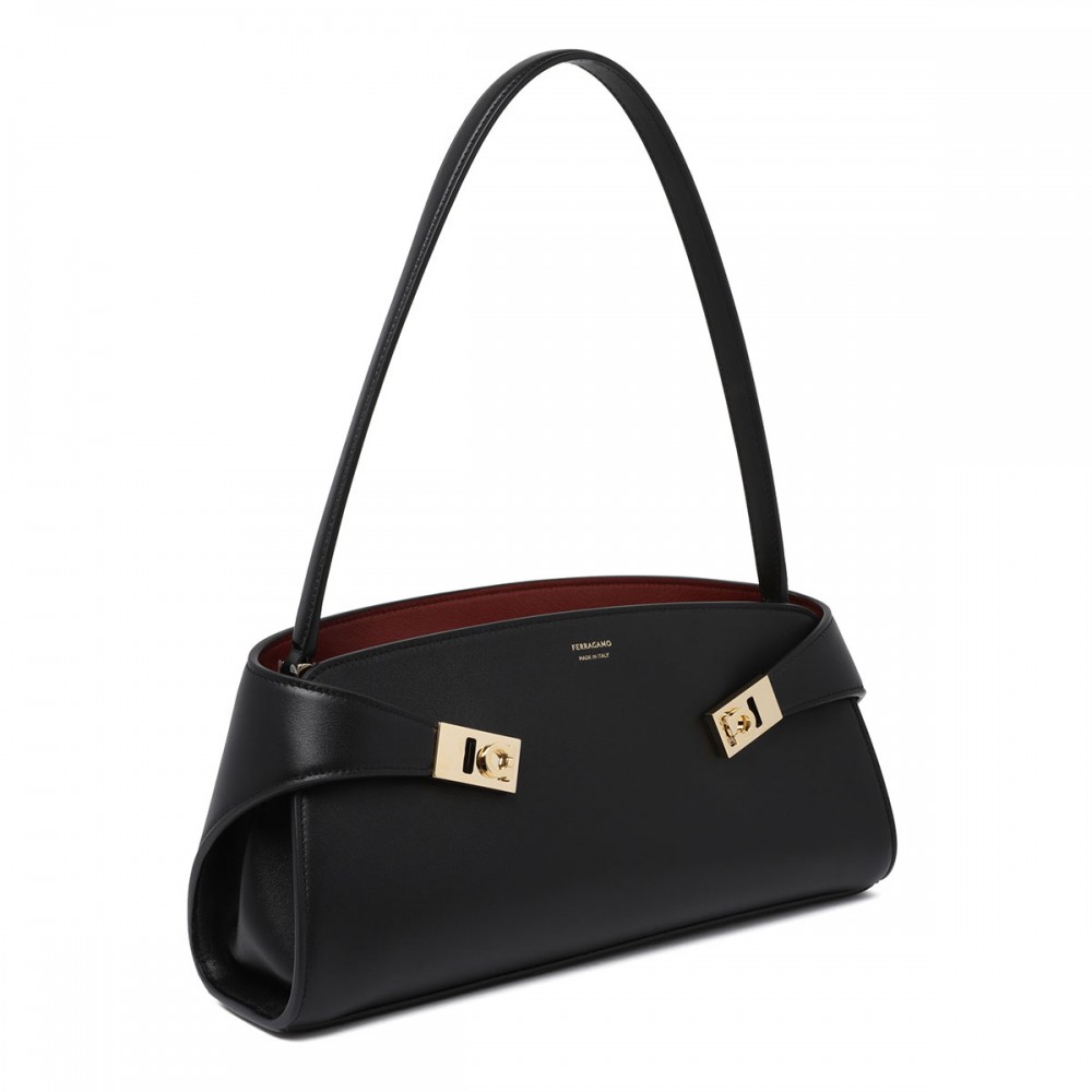 Huge East West shoulder bag
