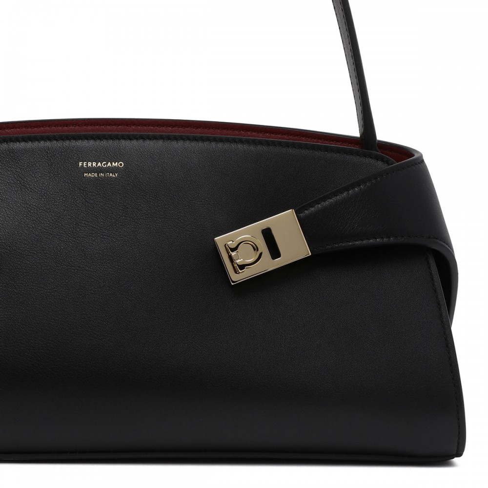Huge East West shoulder bag