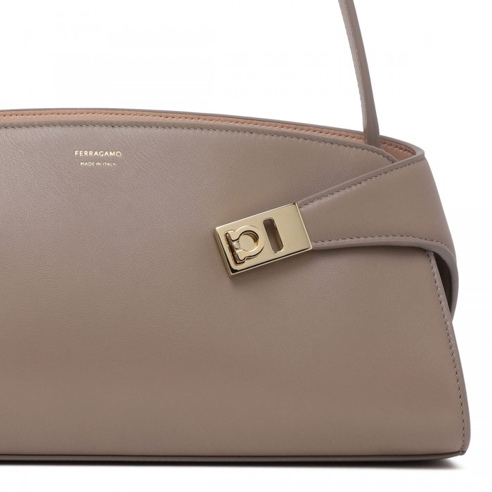Huge East West shoulder bag