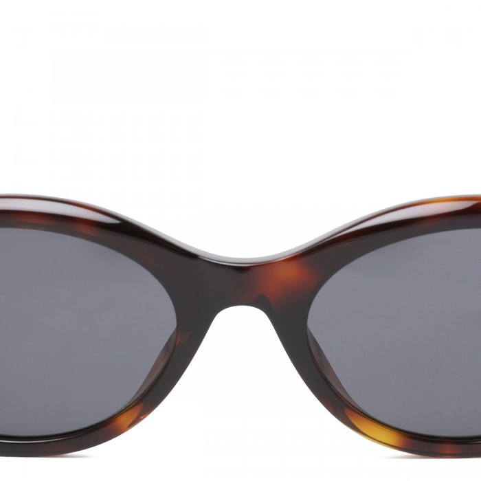 Oval frame sunglasses