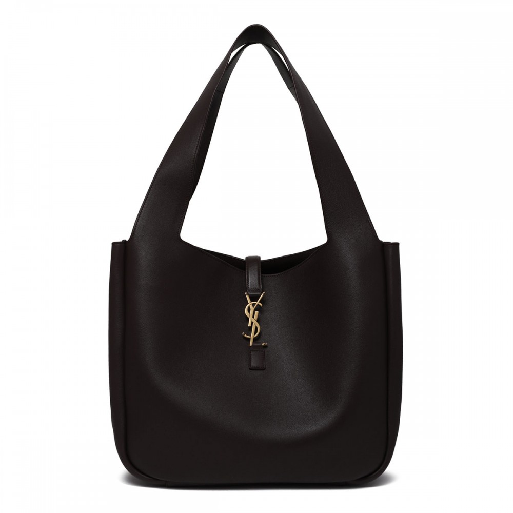 Le 5 à 7 Bea shoulder bag