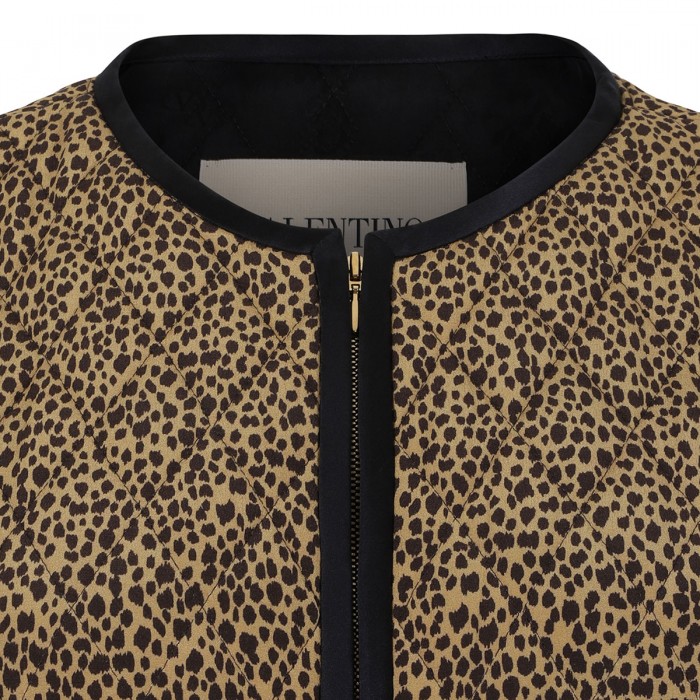 Leopard quilted jacket