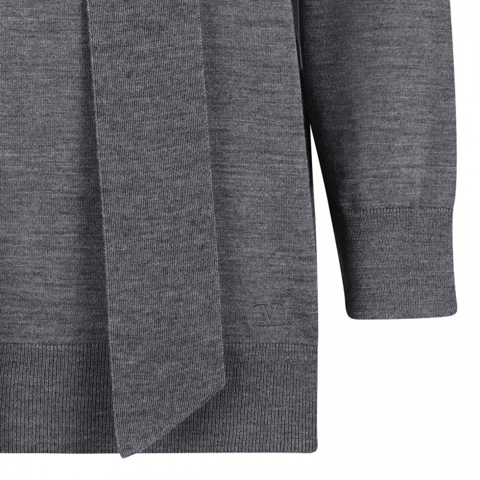 Gray knit wool top