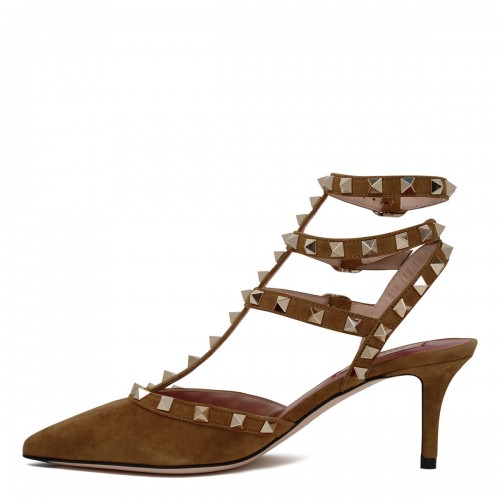 Rockstud ankle strap pumps 2