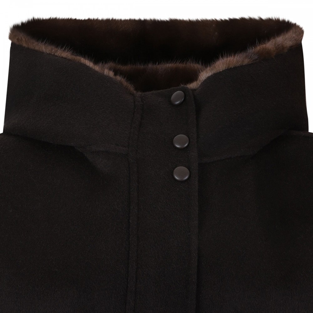 Zipped jacket with mink fur details