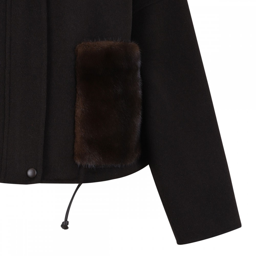 Zipped jacket with mink fur details