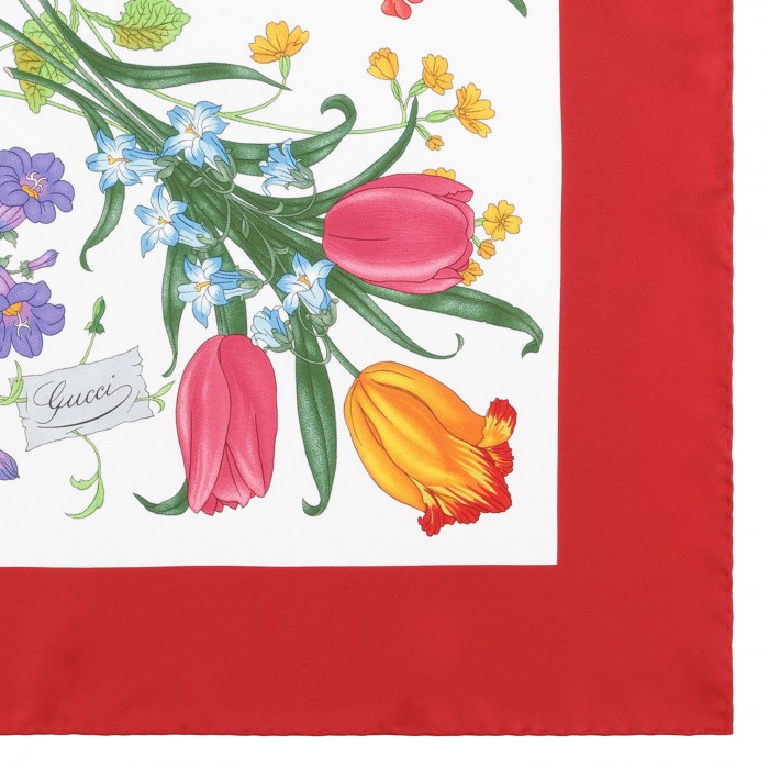 Printed silk twill carré