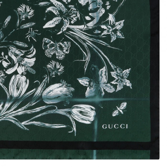 Printed silk twill carré