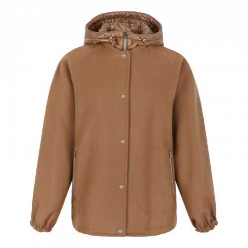 Double-layered virgin wool...