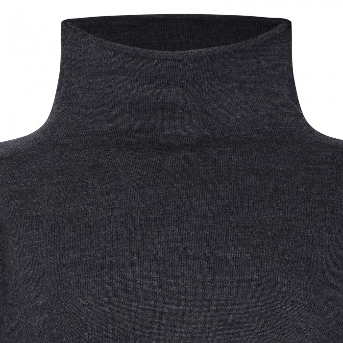 Knotted wool turtleneck sweater