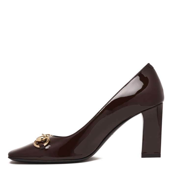 Signora patent pumps
