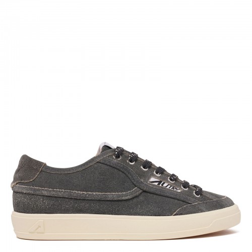 Windscape suede low sneakers