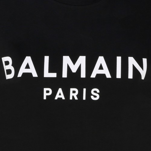 Buttoned black T-shirt 2