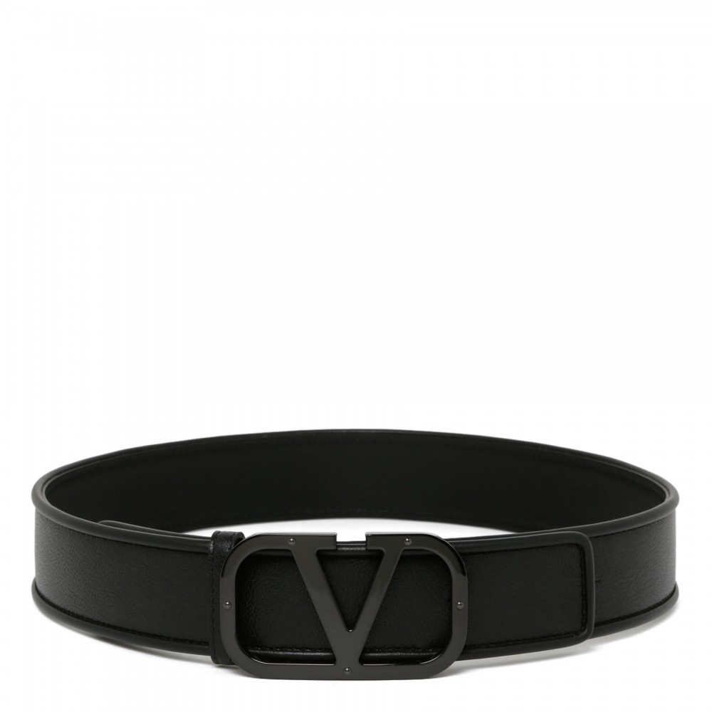 VLogo black leather belt