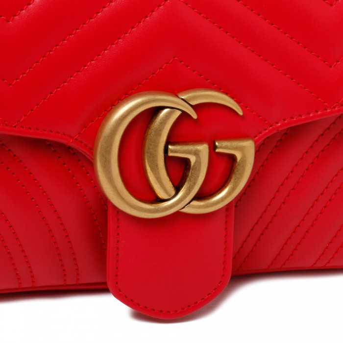 GG Marmont red small shoulder bag